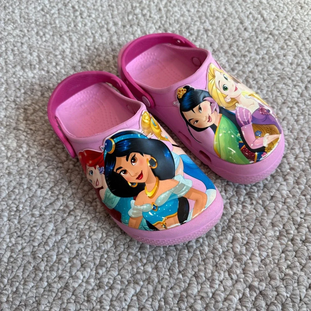 CROCS great normal